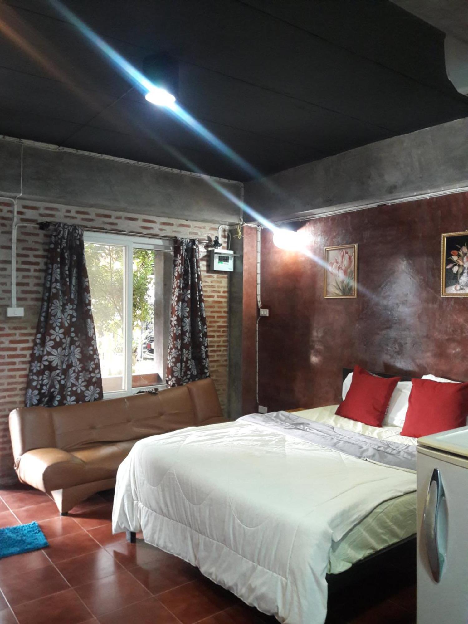 102 Residence สันกำแพง ภายนอก รูปภาพ
